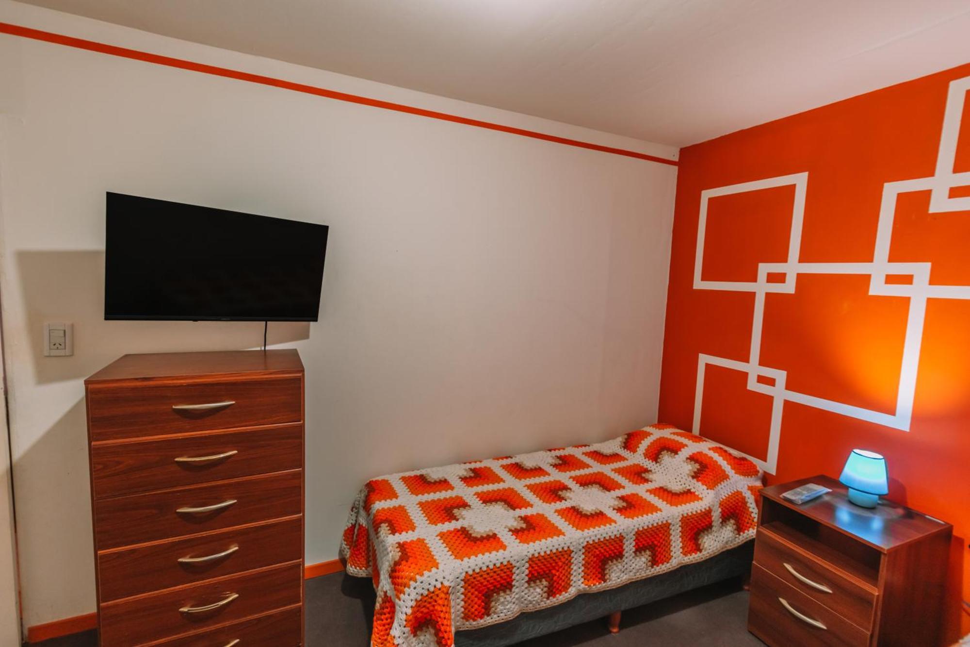 Habitaciones Mary 2 Camas Simples En Casa Compartida Ushuaia Bagian luar foto